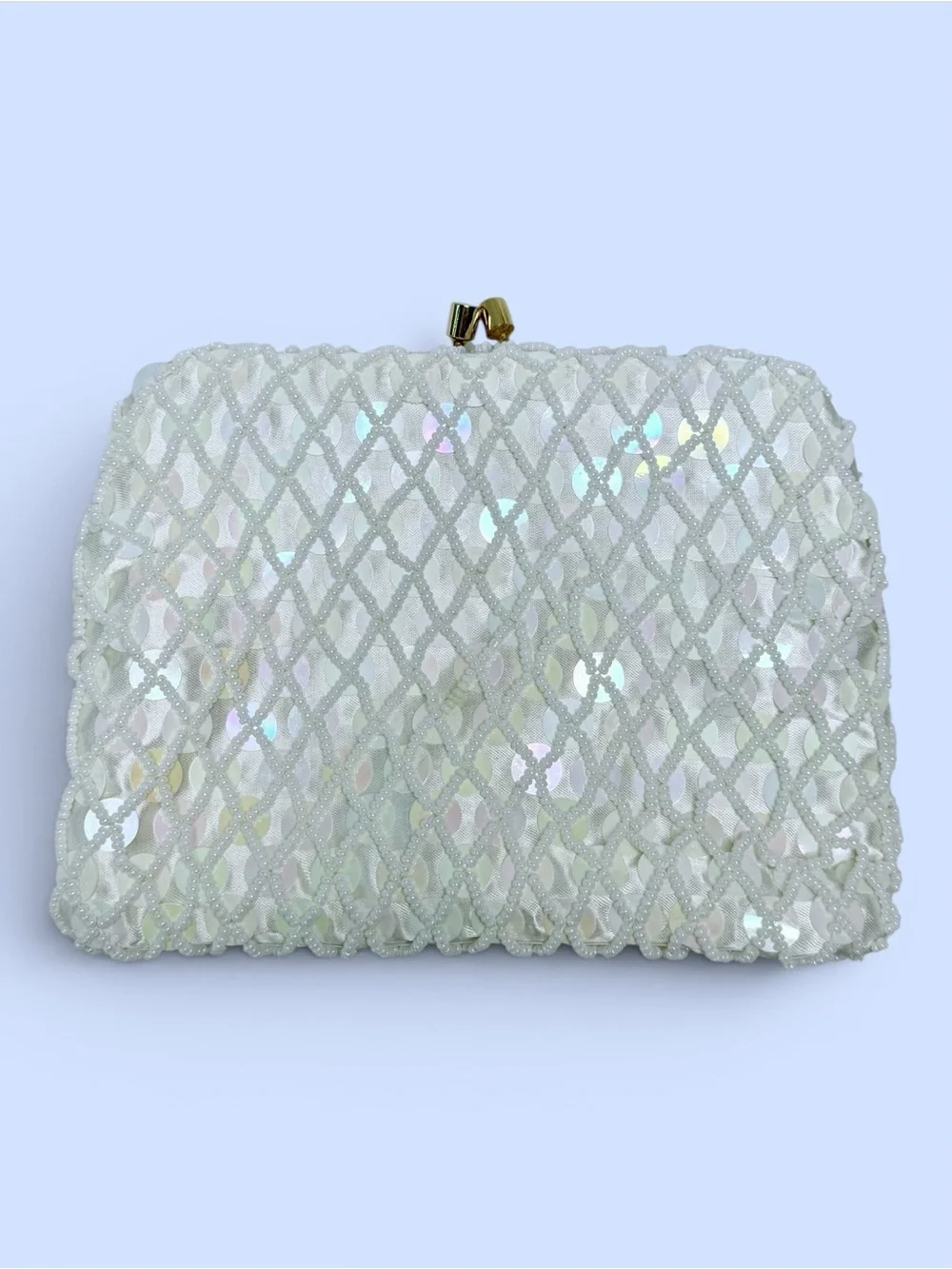 Hong Kong Evening Clutch White Seed Beads‎ Opalescent Sequins Original Box VTG